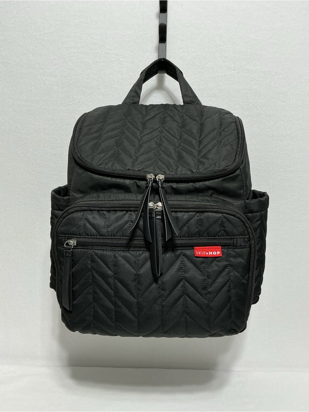 Skip Hop Black Quilted Diaper Bag Backpack With Changing Pad - Picture 2 of 16